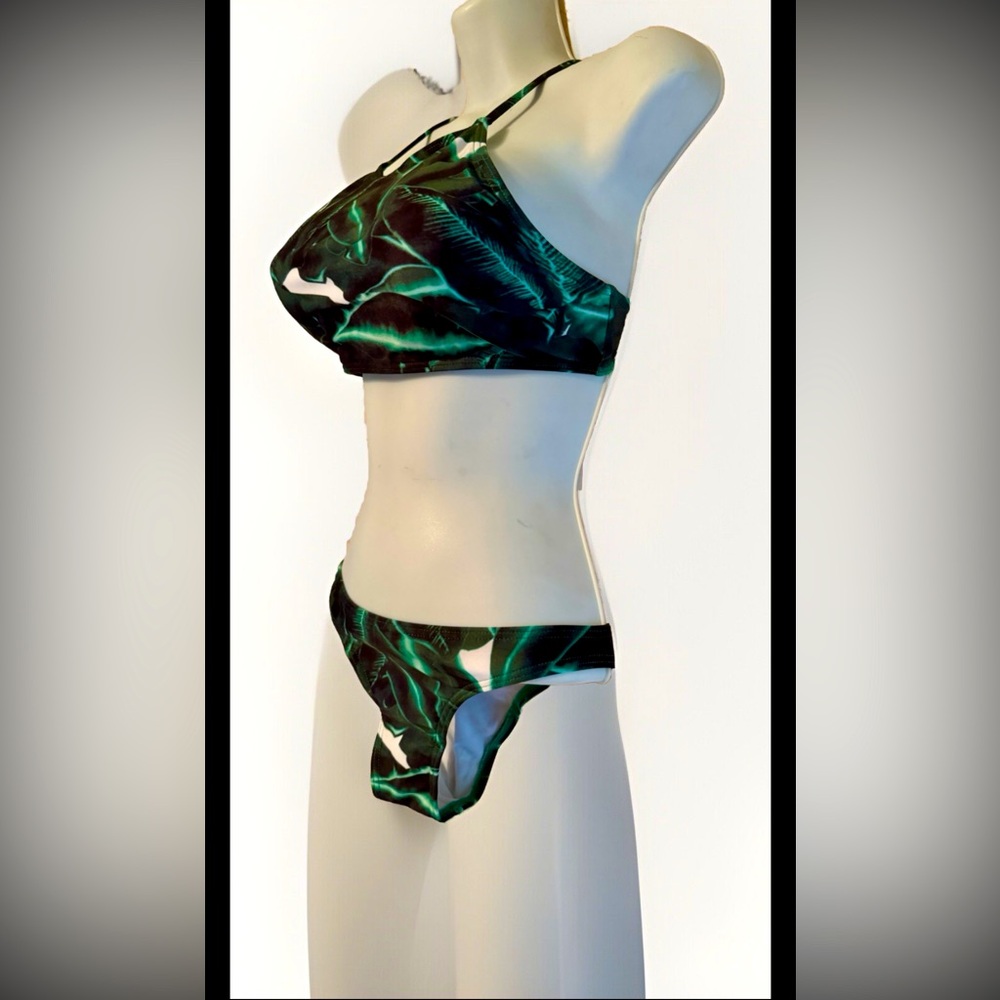🌴ZAFUL🌴PALM LEAF PRINT CAMO HALTER CRISSCROSS BACK TOP LOW-CUT BIKINI SET NWT